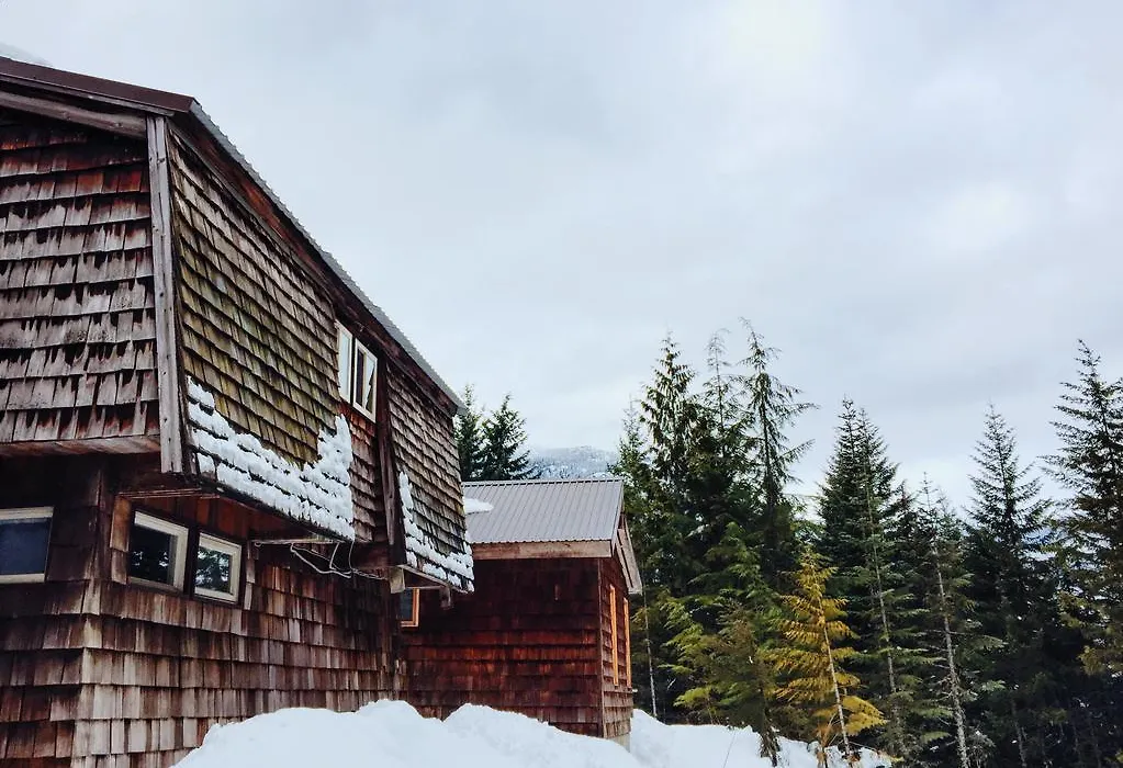 Ubc Whistler Lodge-1